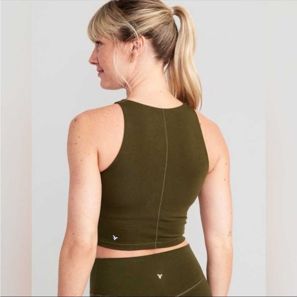 Light Support PowerChill Longline Sports Bra Conifer - Picture 3 of 4